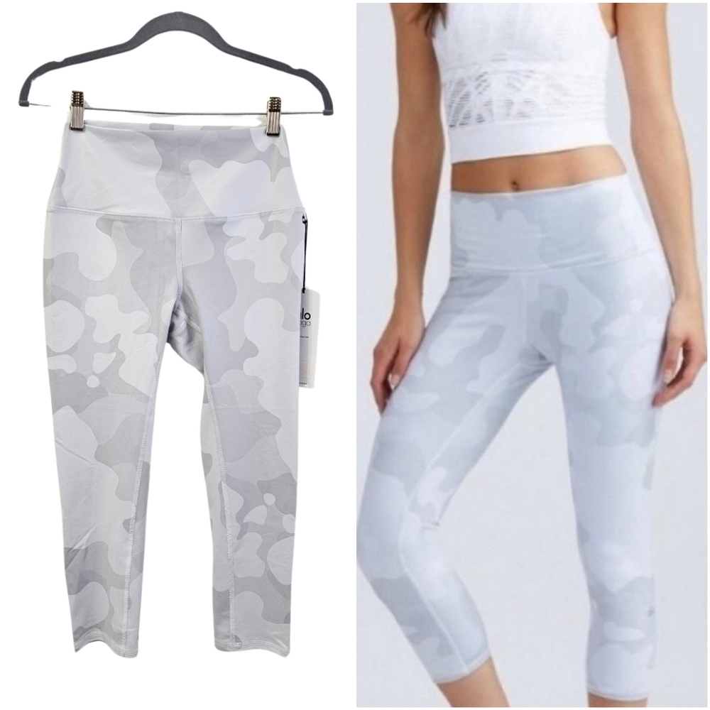 NWT Alo Yoga White Camo High Waist Crop Capri Legging Size Small